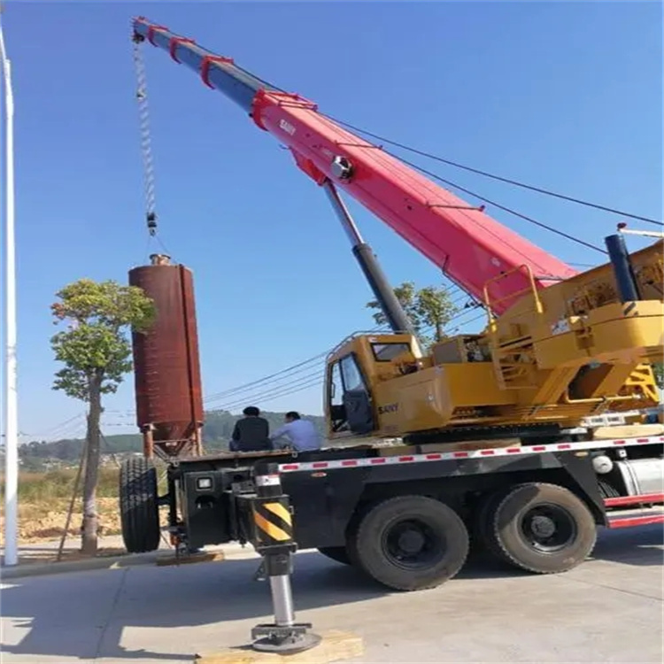 石家庄裕华专业吊车租赁多少钱