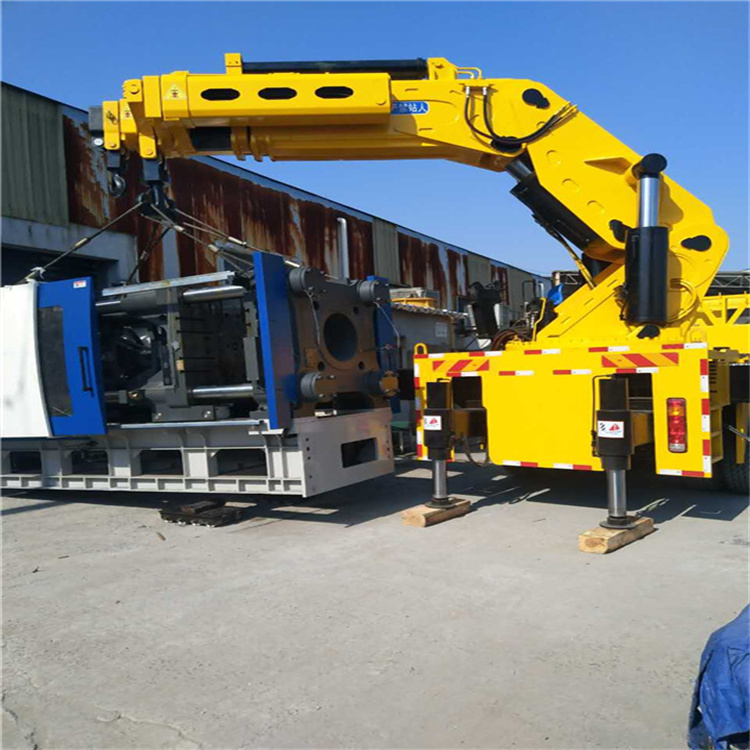 石家庄裕华 大吨位折臂吊出租费用解析：一小时租赁多少钱