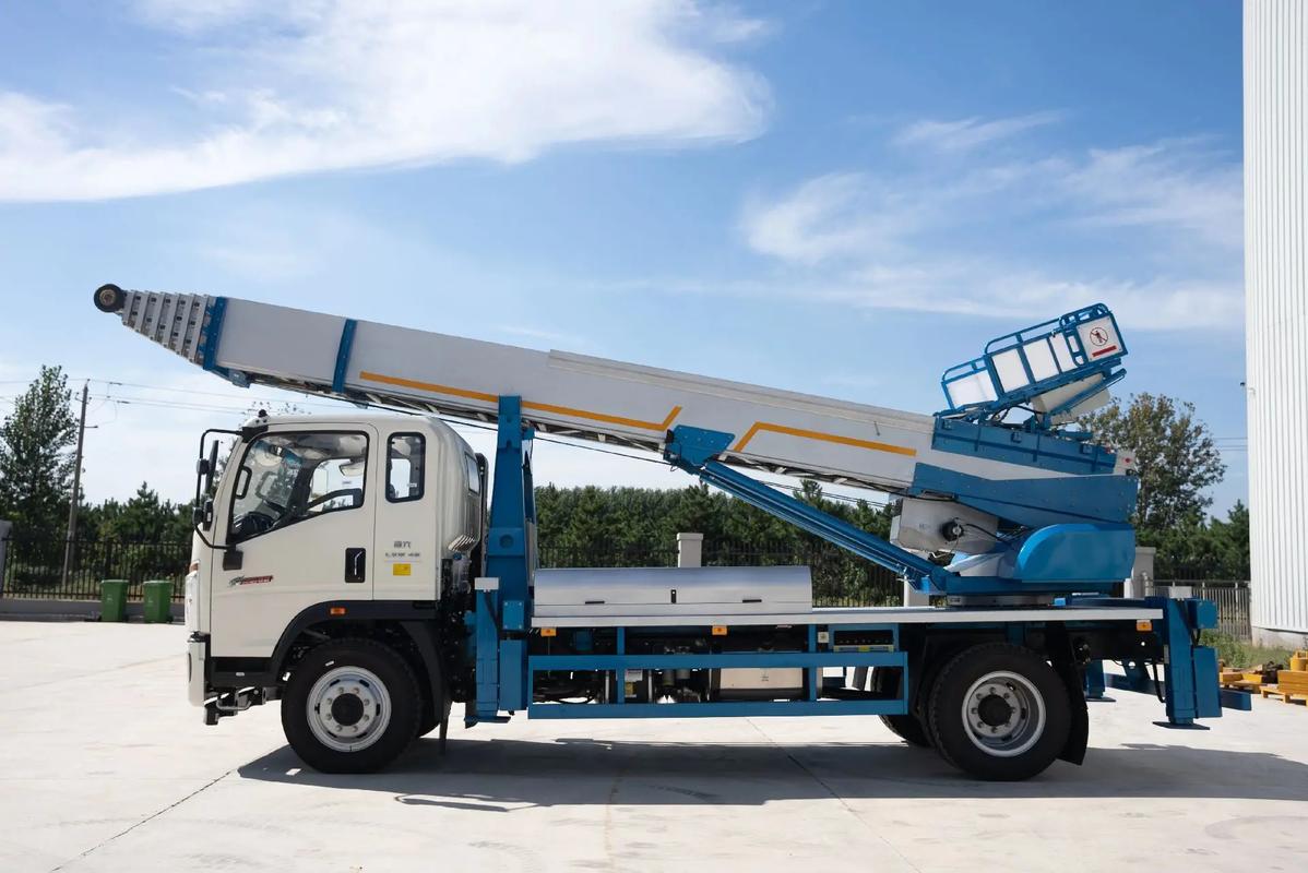 石家庄裕华云梯上料车租赁费用