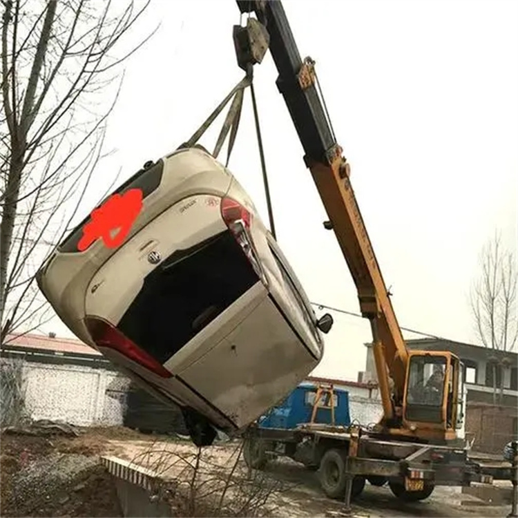 石家庄裕华随时待命，吊车24小时道路救援服务全解析